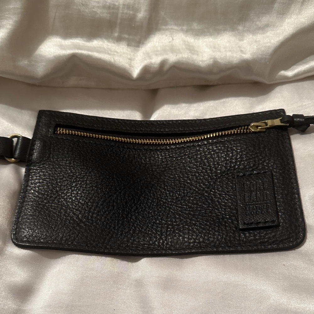 Portland Leather Goods pouch